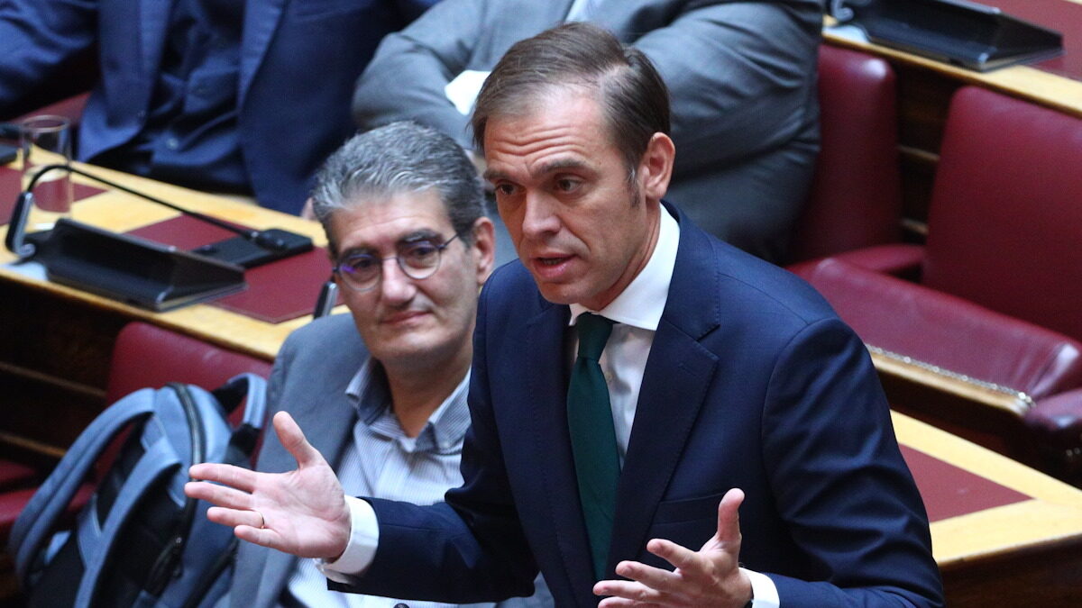 Ο Δημήτρης Μάντζος