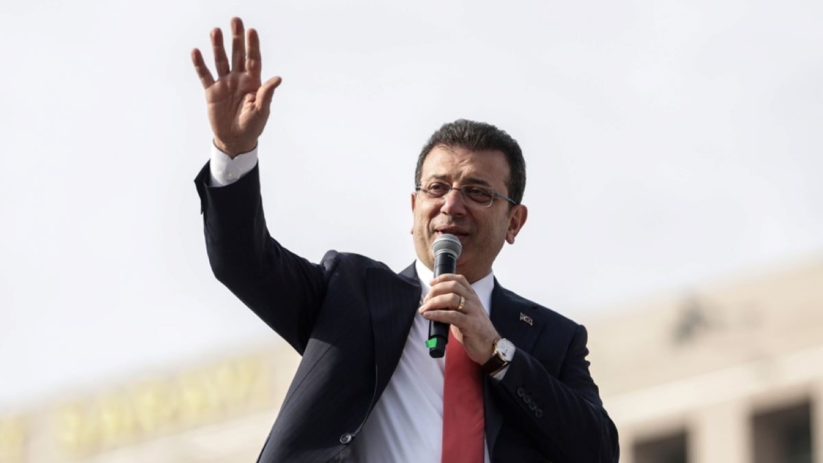 Ο Εκρέμ Ιμάμογλου