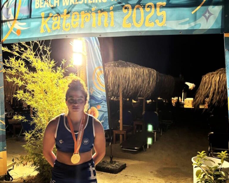 Η Έλενα Ζαϊμίδου παγκόσμια πρωταθλήτρια στο Beach Wrestling U17 – Πρώτη στον κόσμο η Ελλάδα στις γυναίκες