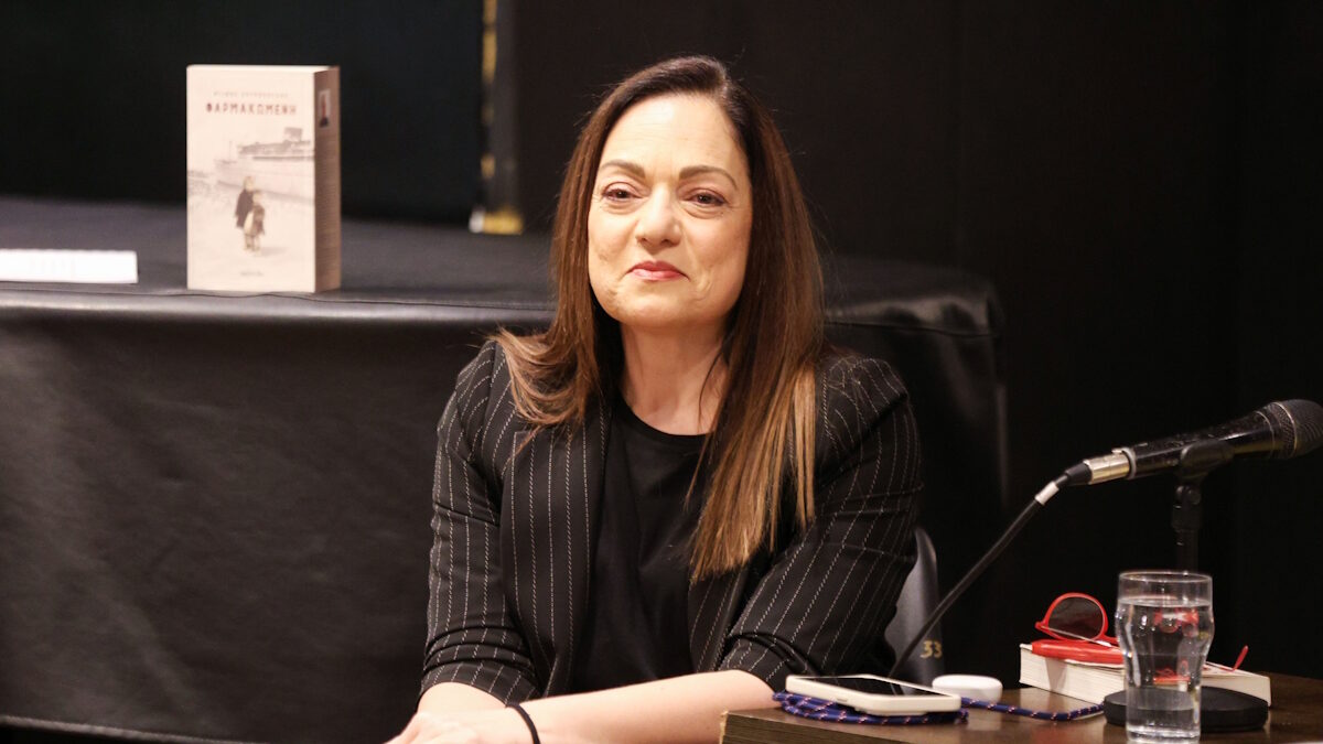 Η Ελένη Καρακάση