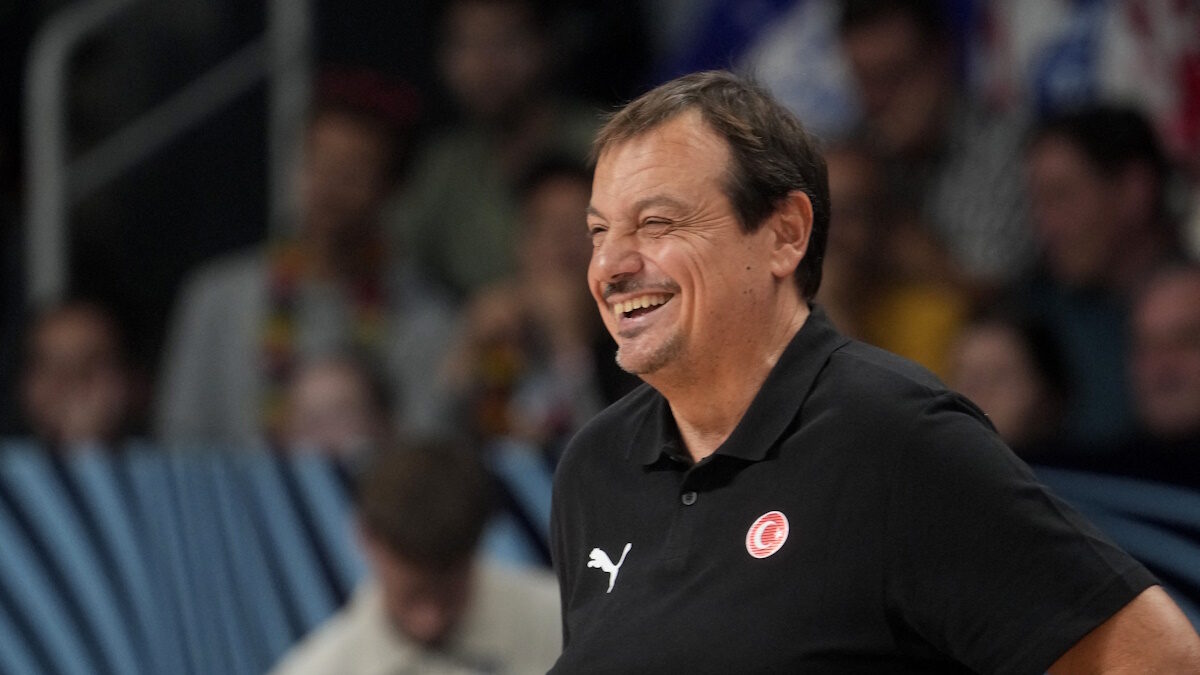 Ο προπονητής της Τουρκίας, Εργκιν Αταμάν (ΦΩΤΟ REUTERS