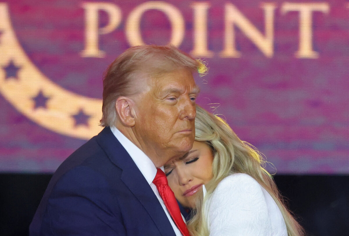 Erika Kirk / Donald Trump