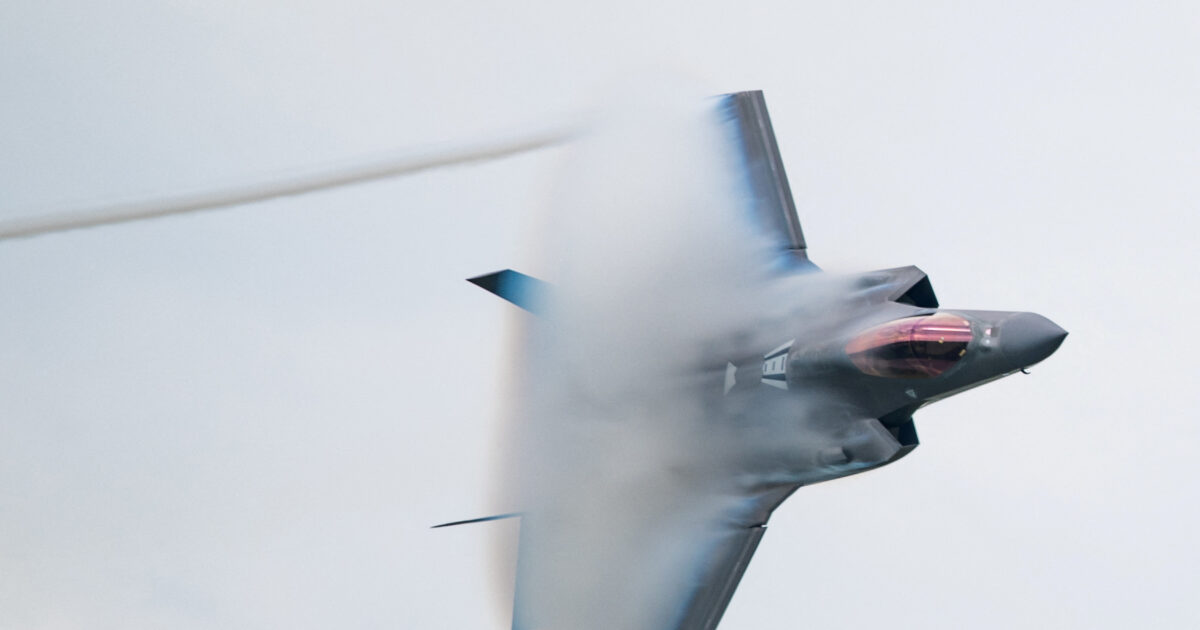 F -35: USA “Message” in Venezuelan and Drug Cartel – Develop Stealth Aircraft in Puerto Rico