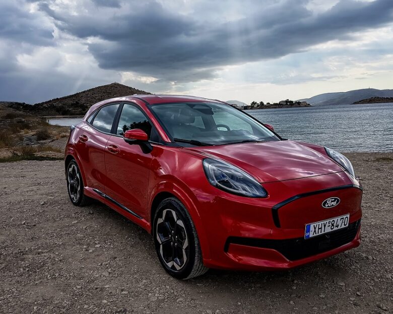Ford Puma GEN-E – Δοκιμή: Το αιλουροειδές μπήκε στην πρίζα και άντε πιάσε το