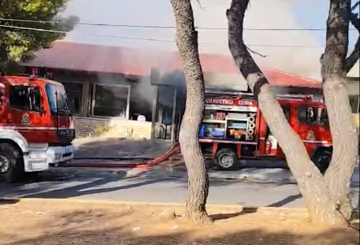 Φωτιά σε εστιατόριο στους Θρακομακεδόνες