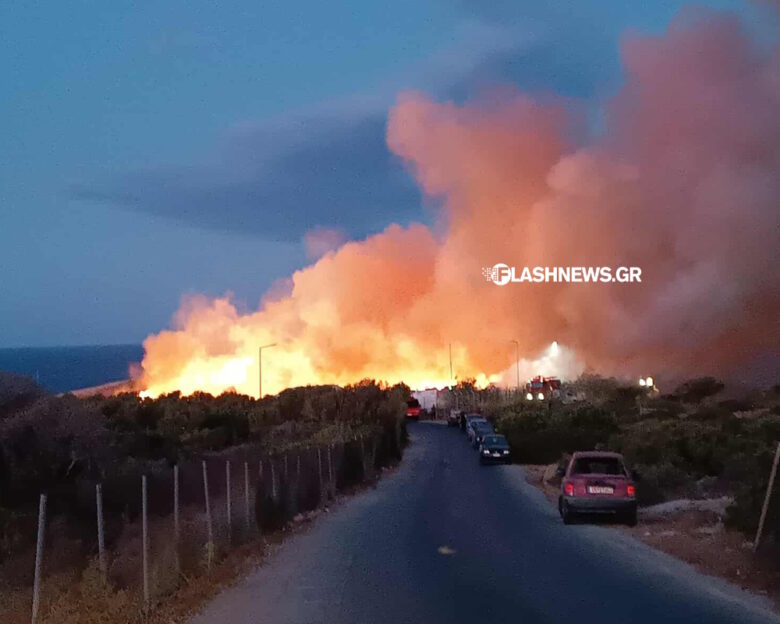 Φωτιά στα Χανιά: Καίει σε χωματερή – Ισχυρές δυνάμεις της πυροσβεστικής στο σημείο