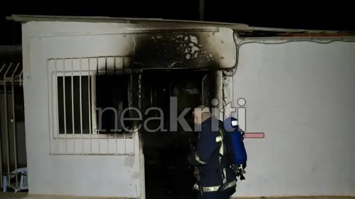 Η φωτιά κατέστρεψε τα πάντα μέσα στα αποδυτήρια