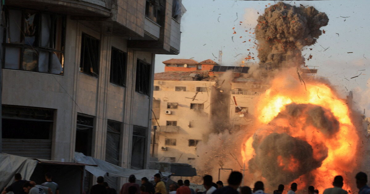 Gaza: Video from Bulletin Apartment Building After Israel’s Evacuation Order – IDF destroyed Hamas tunnel