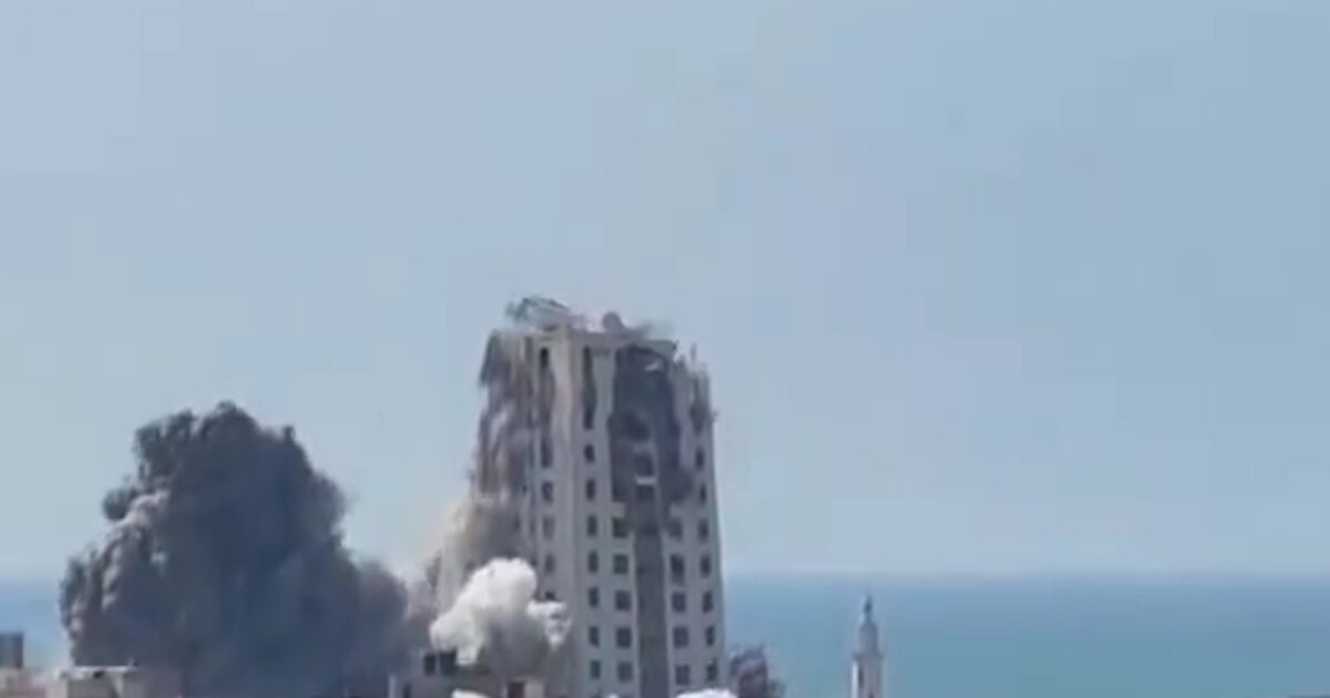 Israel demolished the highest building in the city of Gaza – 16 dead from attacks