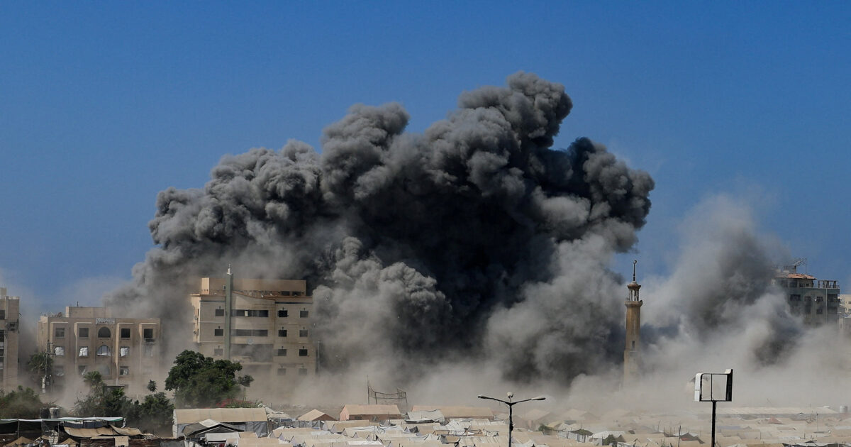 Israel leveled a skyscraper in Gaza with a devastating blow: “It was a Hamas business center”