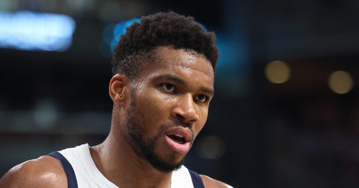 Giannis Antetokounbos: I was in bed with my blankets and tremble