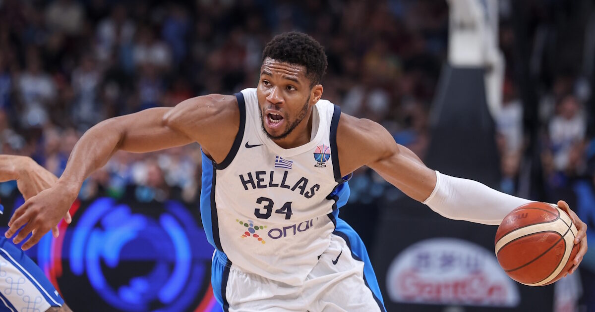 Antetokounbos: “I don’t remember the success of 2009 because I was in Thebes with my mother and we were selling things”