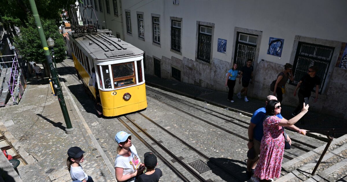Lisbon: The story of the iconic cable car Elevador da Gloria derailed and scattered death – from a living monument to a sad symbol