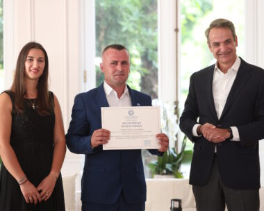 Ο Γκόγκα Λεντιάν μαζί με τον Κυριάκο ητσοτάκη