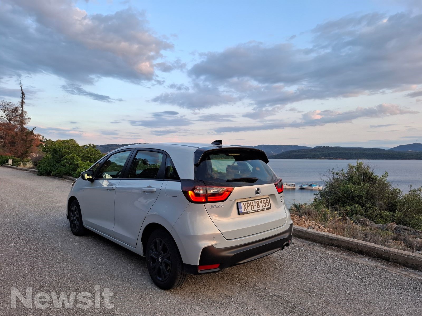 Honda Jazz e:HEV – Δοκιμή: Κατανάλωση σαν σκούτερ και πρακτικό σαν βαν!