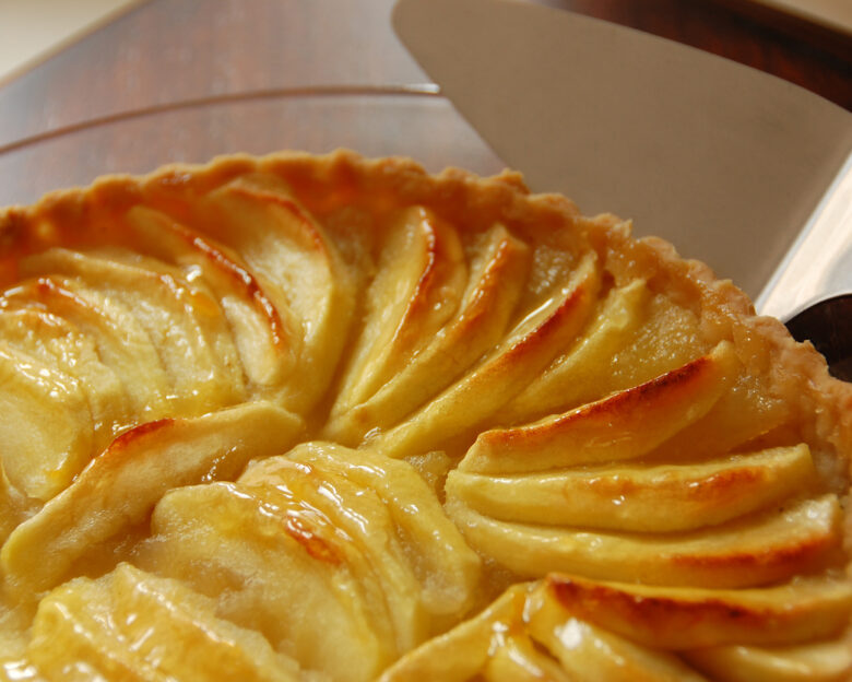 Συνταγή για γαλλική τάρτα με μήλα από την Ina Garten