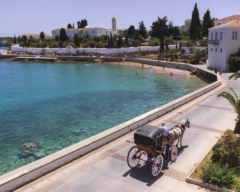 Στις Σπέτσες για την Αρμάτα