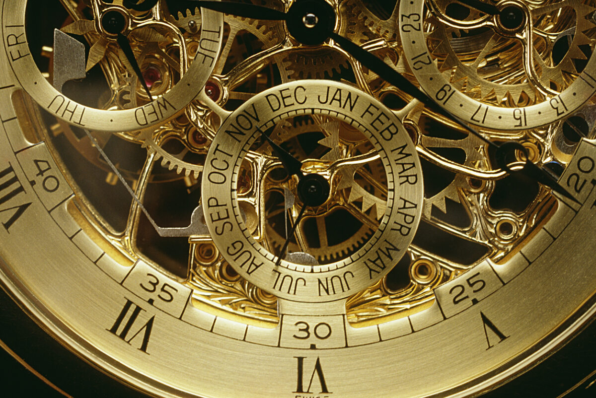 Clockwork orange gold