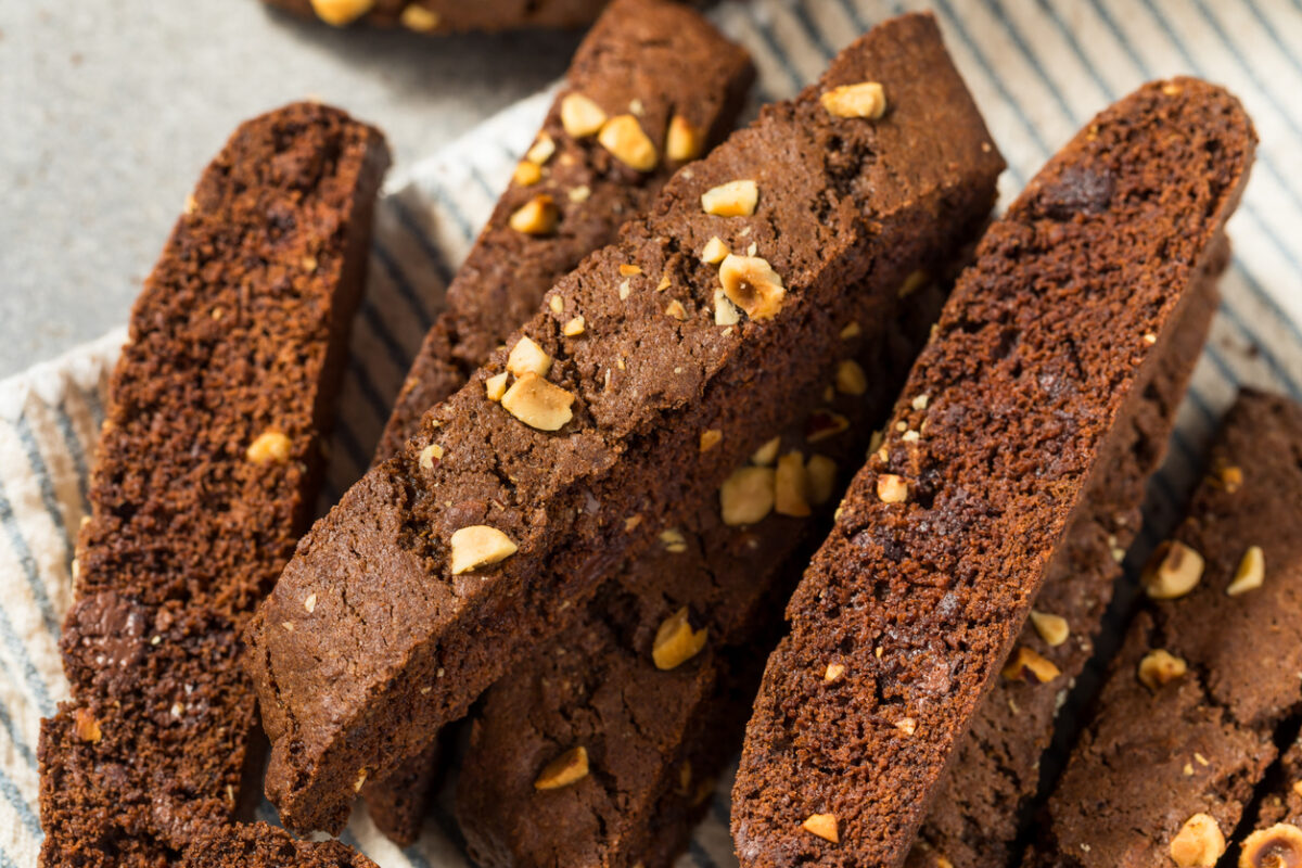 Biscotti με σοκολάτα και αμύγδαλα