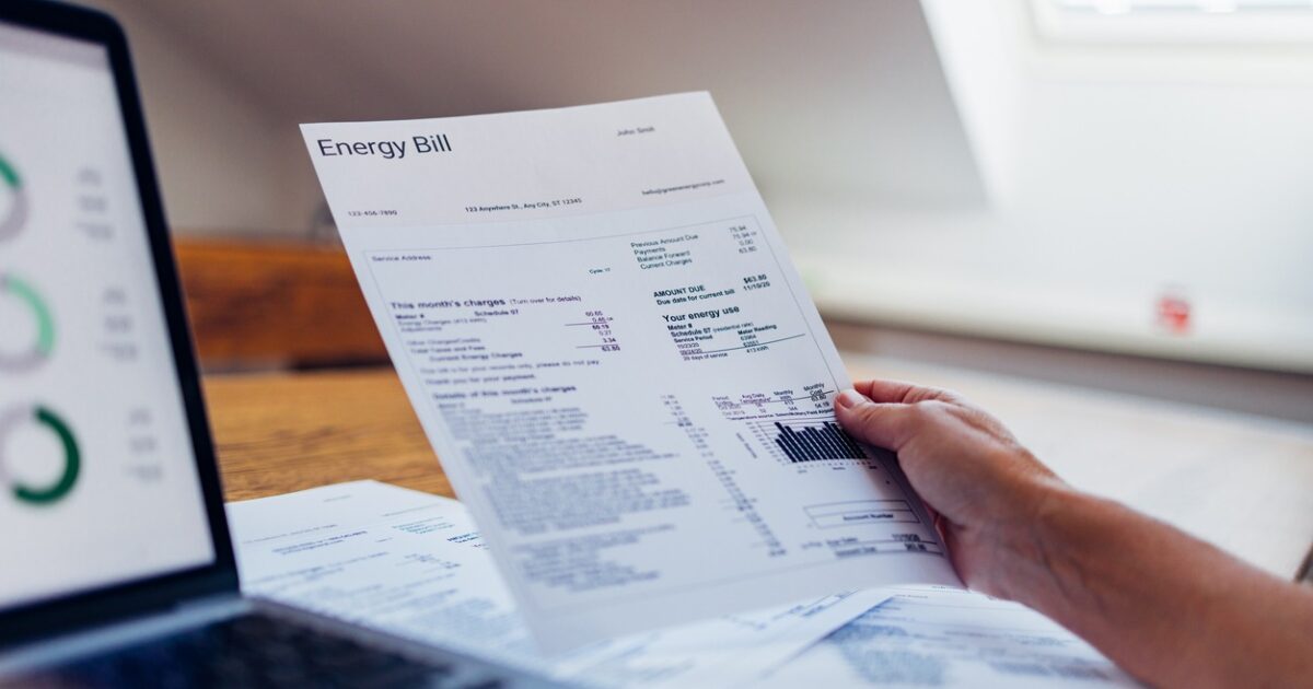 Electricity: noticeable falling in professional invoices in September – Breathing for Businesses