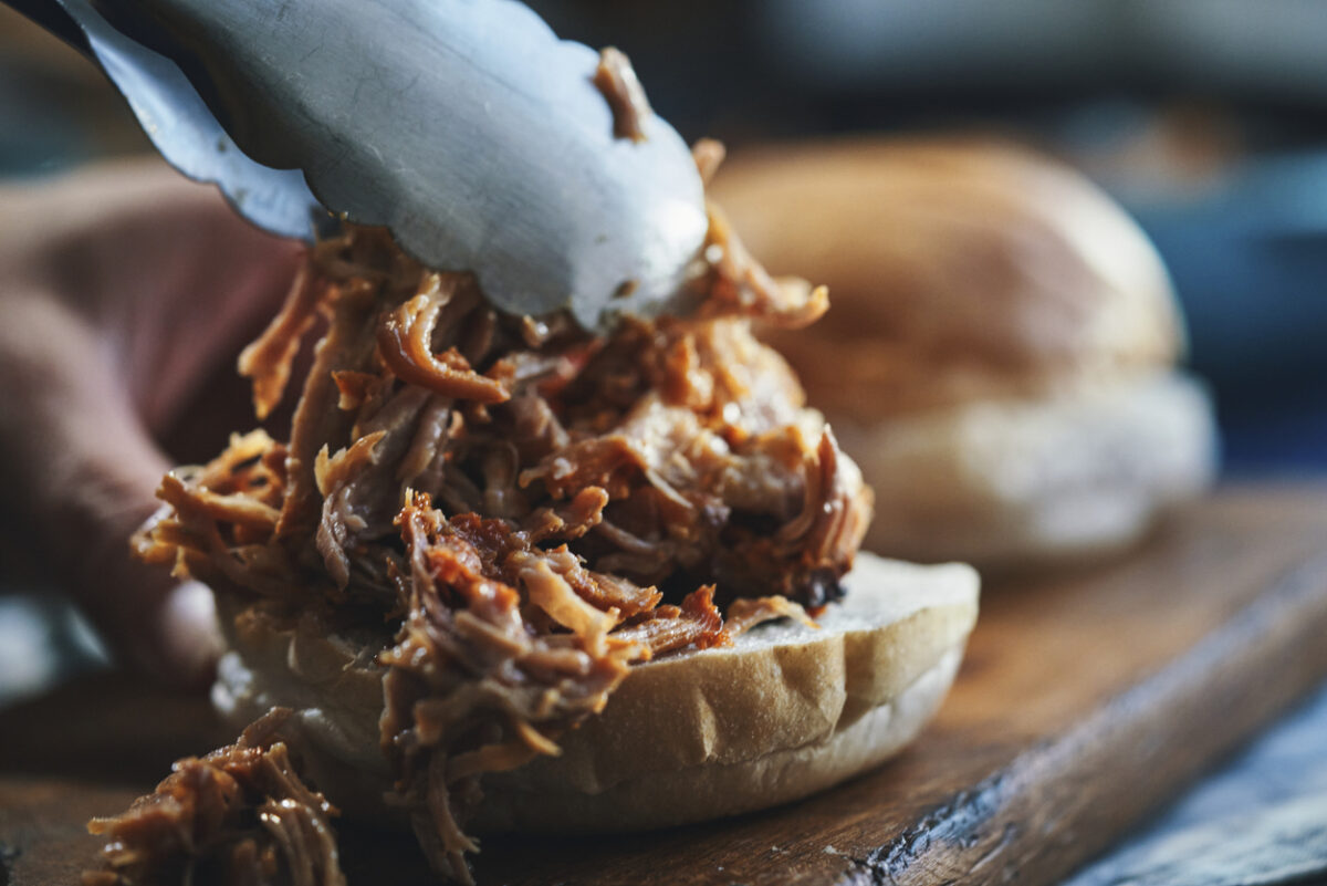 Pulled pork με κινέζικα μπαχαρικά