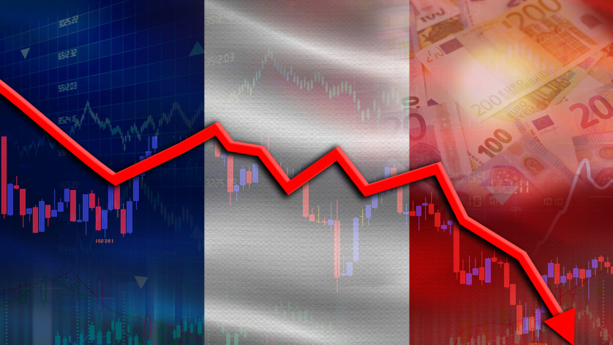 France financial fall on economy market. France financial crisis on economic graph