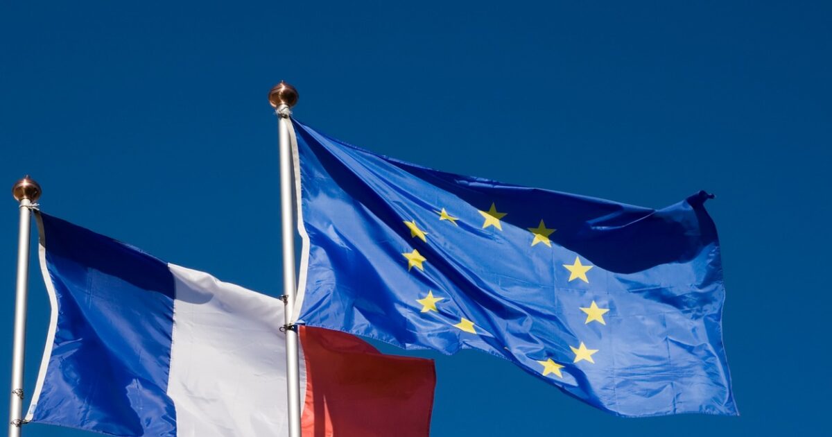 Ahead of the French “cutter” to TIF measures to strengthen middle class in Greece