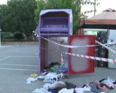 Ο κάδος ανακύκλωσης στη Γλυφάδα