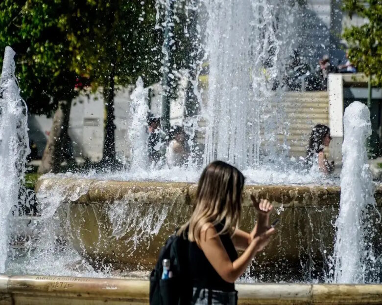 Καιρός σήμερα: Ζέστη με τη θερμοκρασία να ανεβαίνει έως τους 32 βαθμούς – Πού θα βρέξει