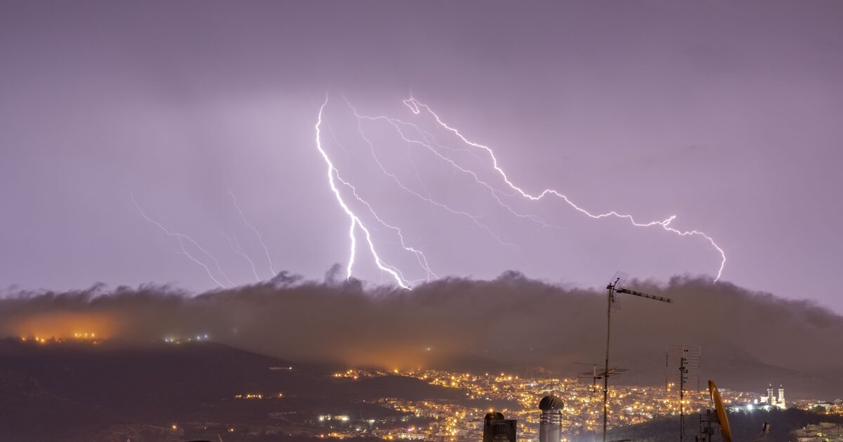 Weather: Areas affected by heavy rains and thunderstorms in the next few hours – falling temperatures on Sunday
