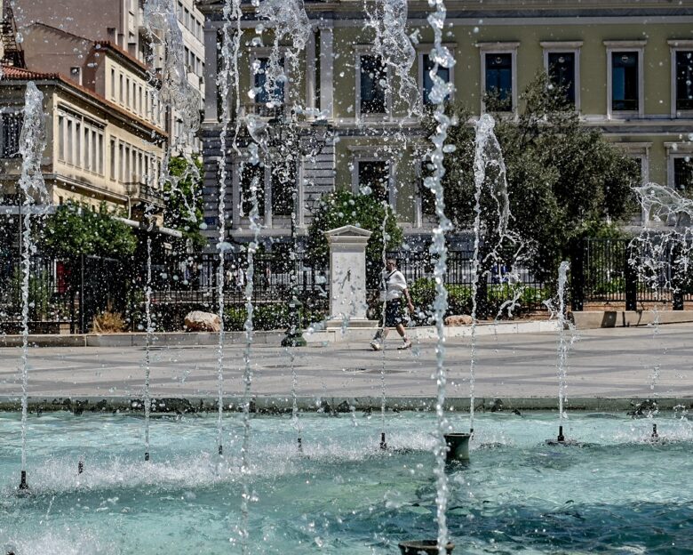 Καιρός αύριο: Τοπικές καταιγίδες, μπουρίνια και ζέστη