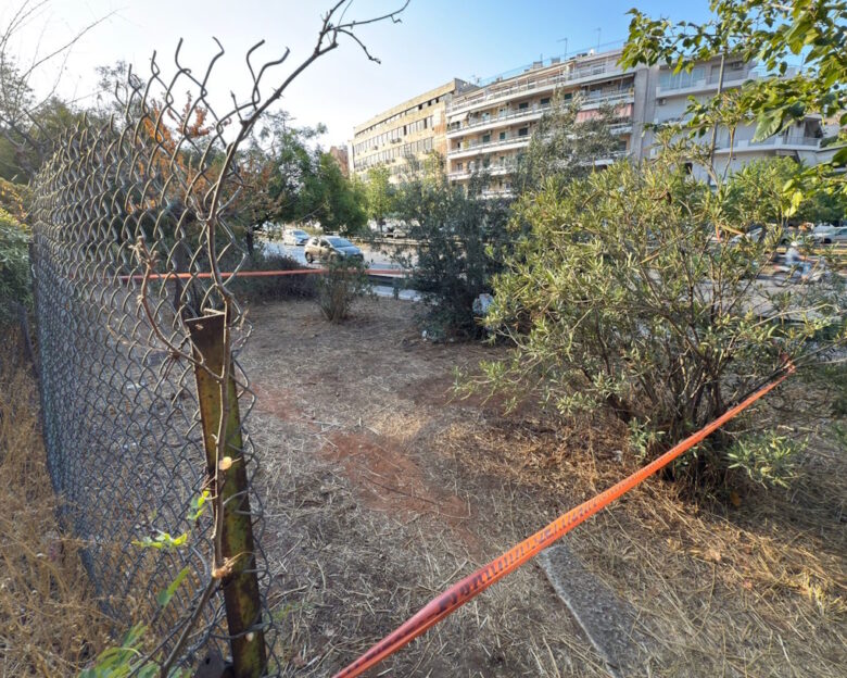Θρίλερ με το 30 ημερών μωρό που βρέθηκε παρατημένο στην Ακρόπολη – Οι ομοιότητες με το περιστατικό του βρέφους στον Άλιμο