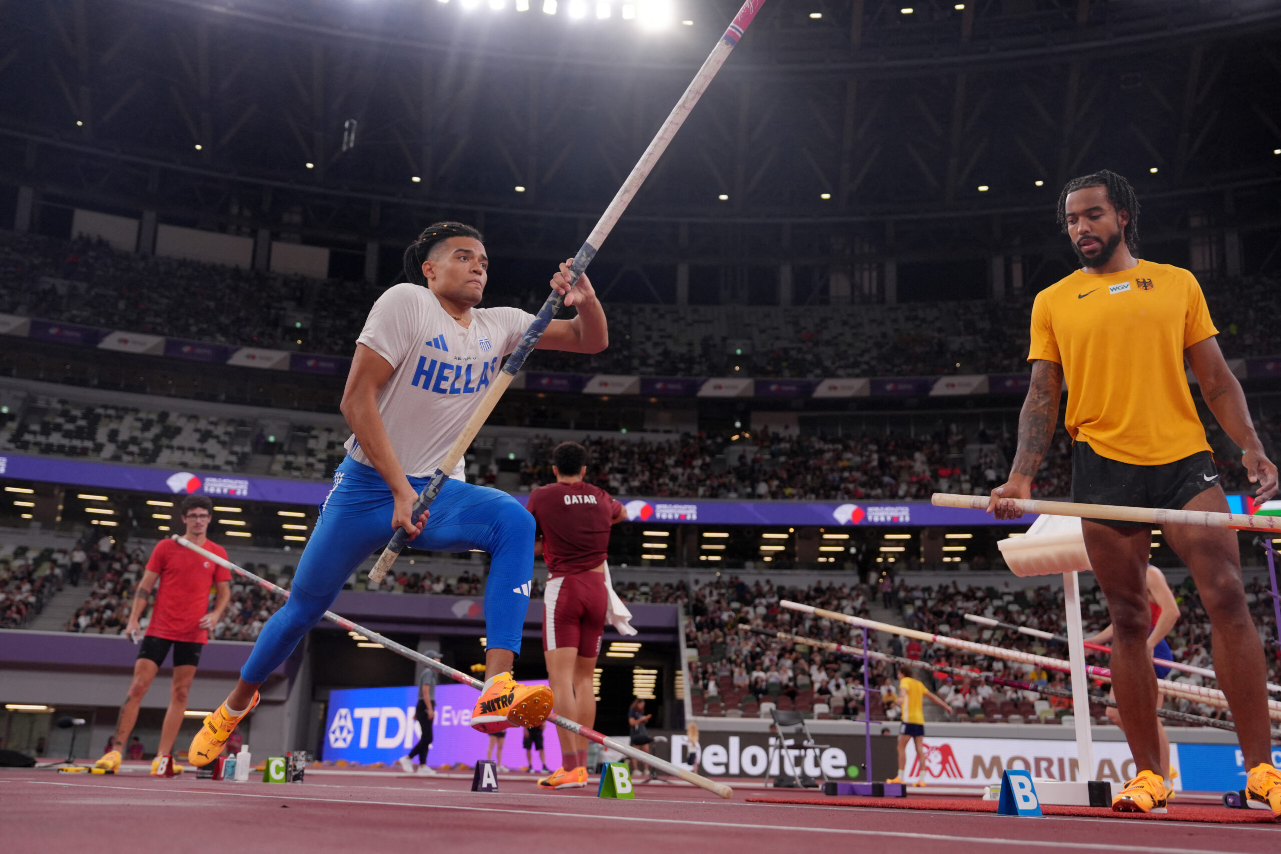 World Athletics Championships Tokyo 2025 - Men's Pole Vault Final - Japan National Stadium, Tokyo, Japan - September 15, 2025 Greece's Emmanouil Karalis warms up before the final REUTERS/Aleksandra Szmigiel