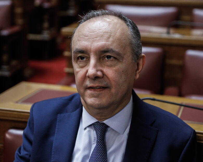 Καράογλου για τους νεκρούς μάρτυρες της εξεταστικής του ΟΠΕΚΕΠΕ: «Πέθαναν από το άγχος τους»