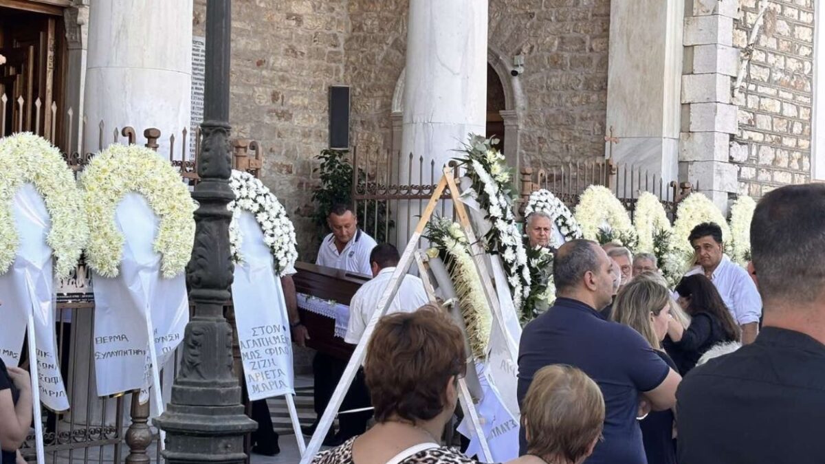 Η κηδεία του καμεραμάν Γιώργου Παυλάκη