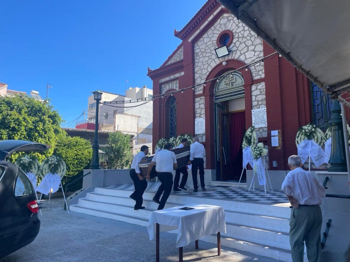 Κηδεία 86χρονης Τιτίκας στην Πάτρα
