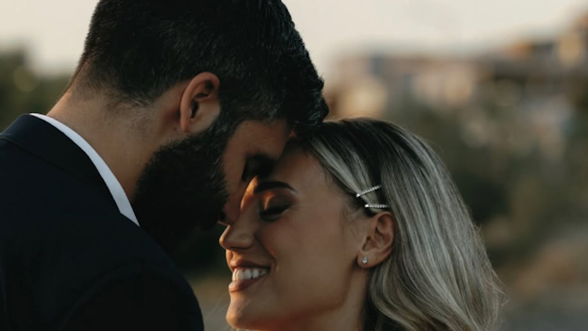 Η Άννα Κορακάκη στο γάμο της