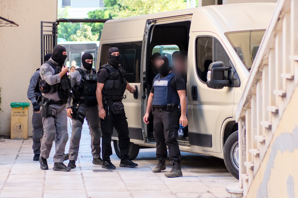 Οι συλληφθέντες στα δικαστήρια Χανίων