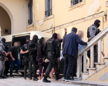 Μεταγωγή συλληφθέντων