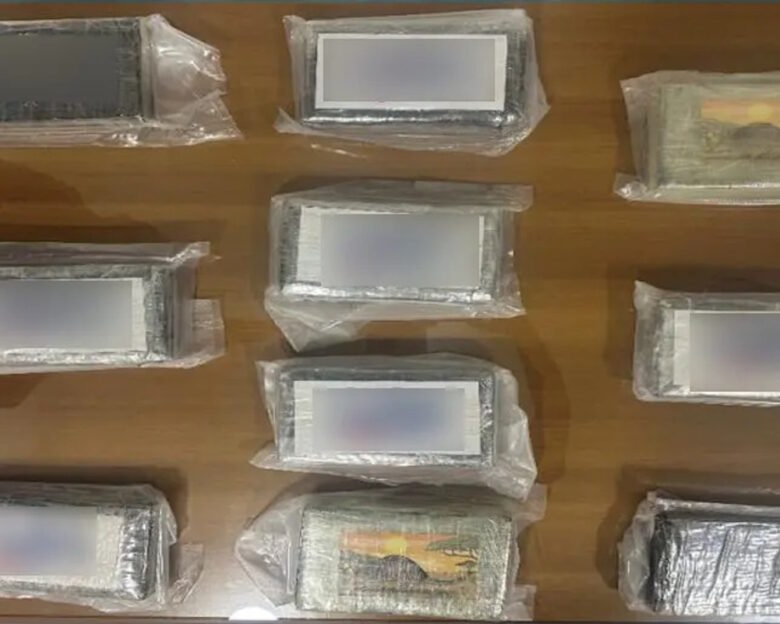 Κύκλωμα μετέφερε σε κρύπτη αυτοκινήτου κοκαΐνη στην Κρήτη – Τρεις συλλήψεις, «μπλόκο» σε 11 κιλά