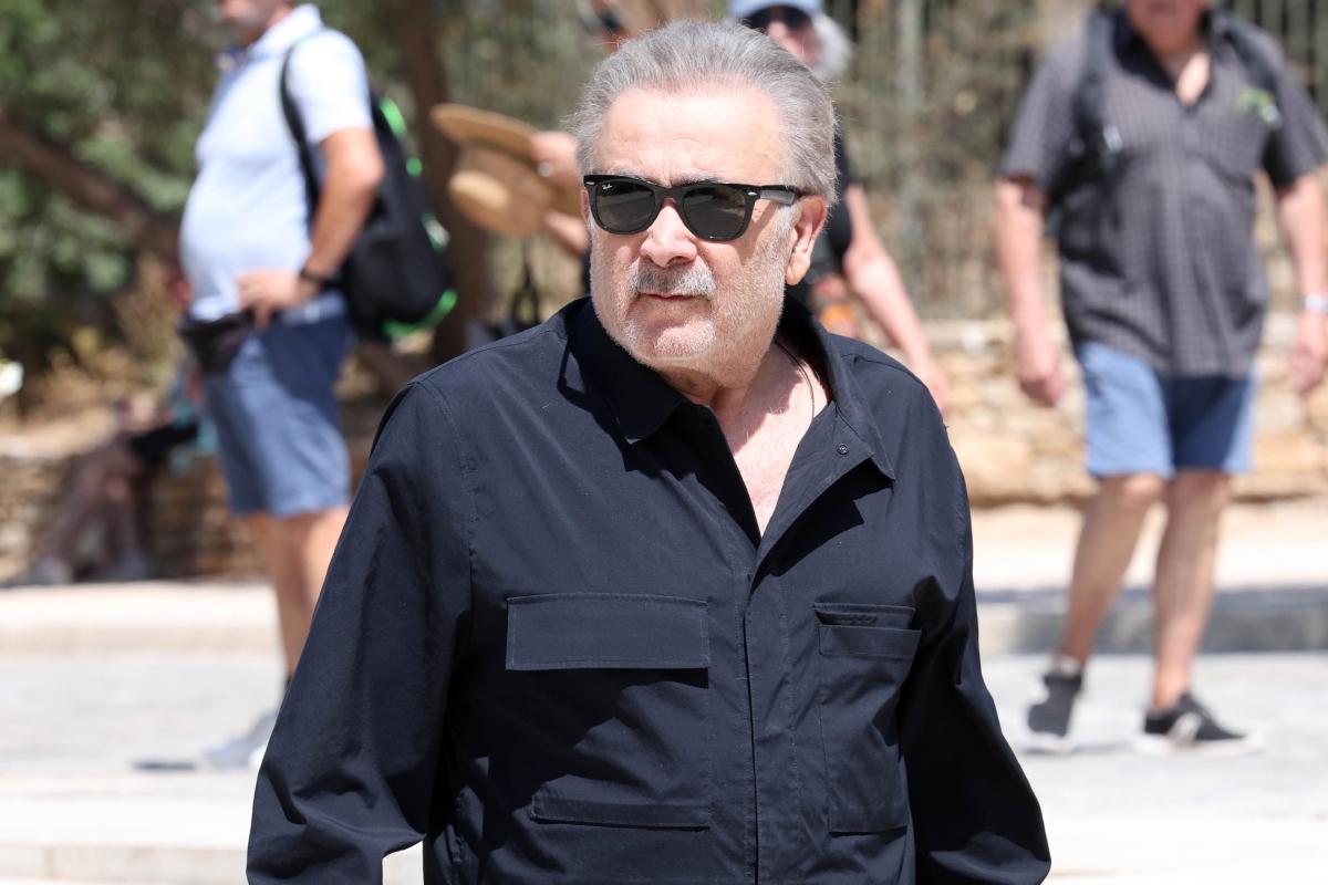 Λάκης Λαζόπουλος