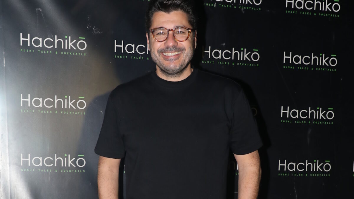 Λάμπρος Κωνσταντάρας