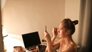 Καθημερινό μακιγιάζ : 3 απαραίτητα προϊόντα για κάθε νεσεσέρ