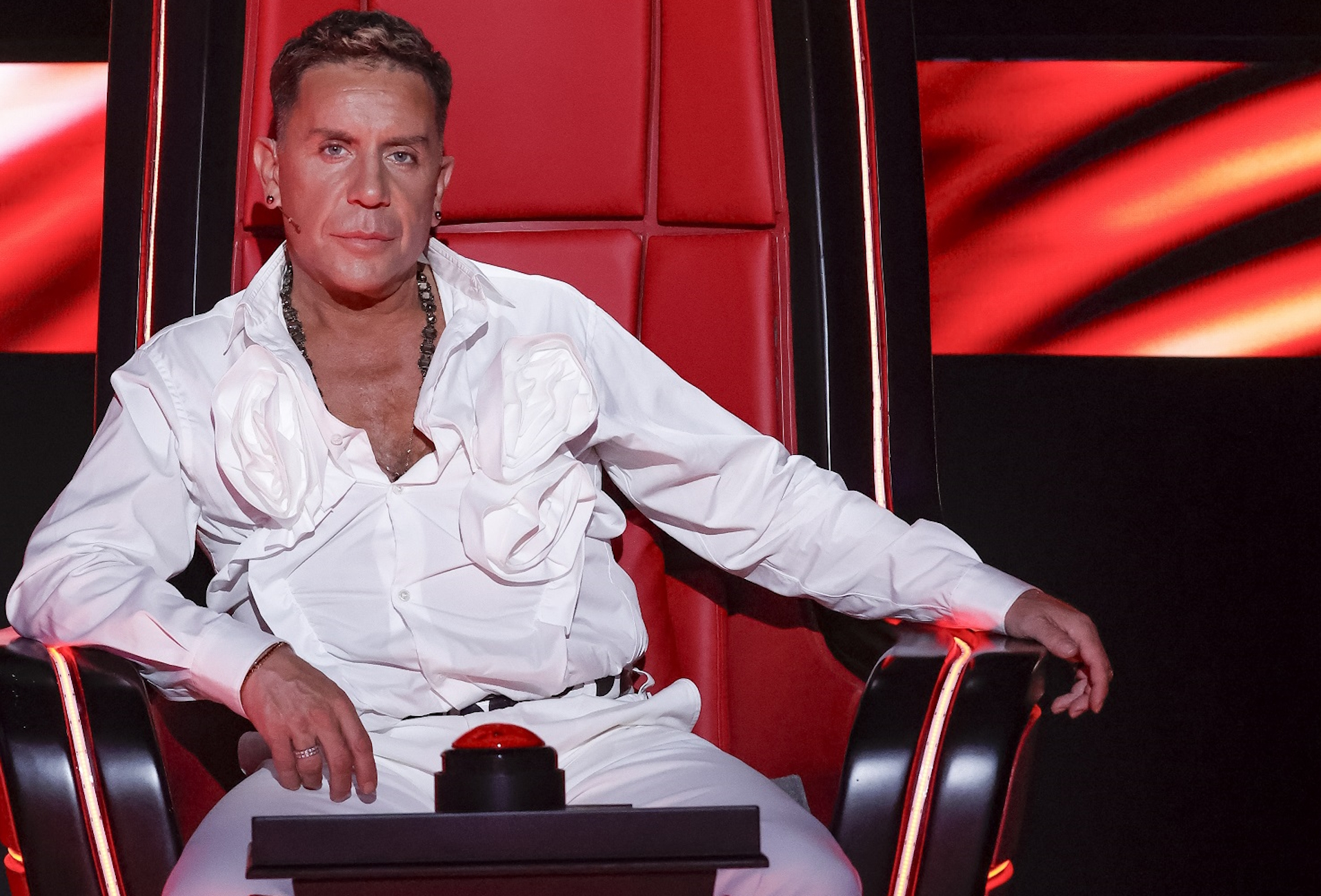 Το «The Voice» τραγουδάει Γιώργο Μαζωνάκη – Η άδεια καρέκλα και το συγκλονιστικό τρέιλερ για το αφιέρωμα στον τραγουδιστή