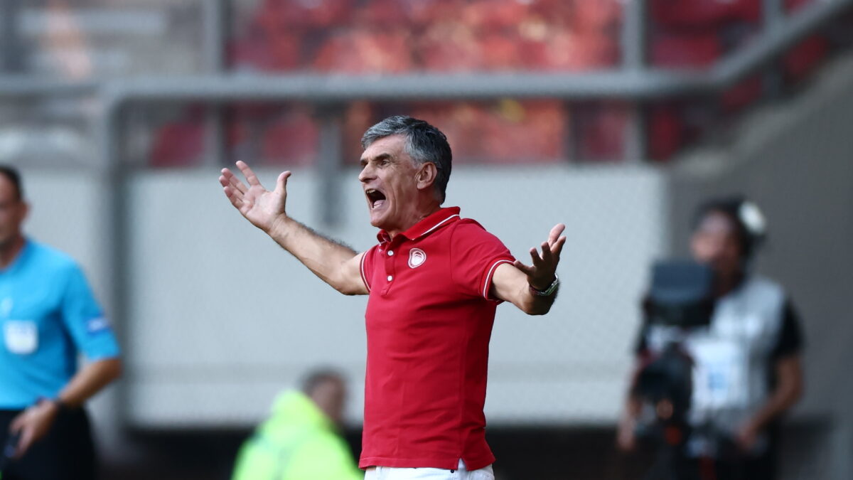 ΘΕΟΔΩΡΟΣ ΧΡΙΣΤΟΔΟΥΛΑΚΗΣ