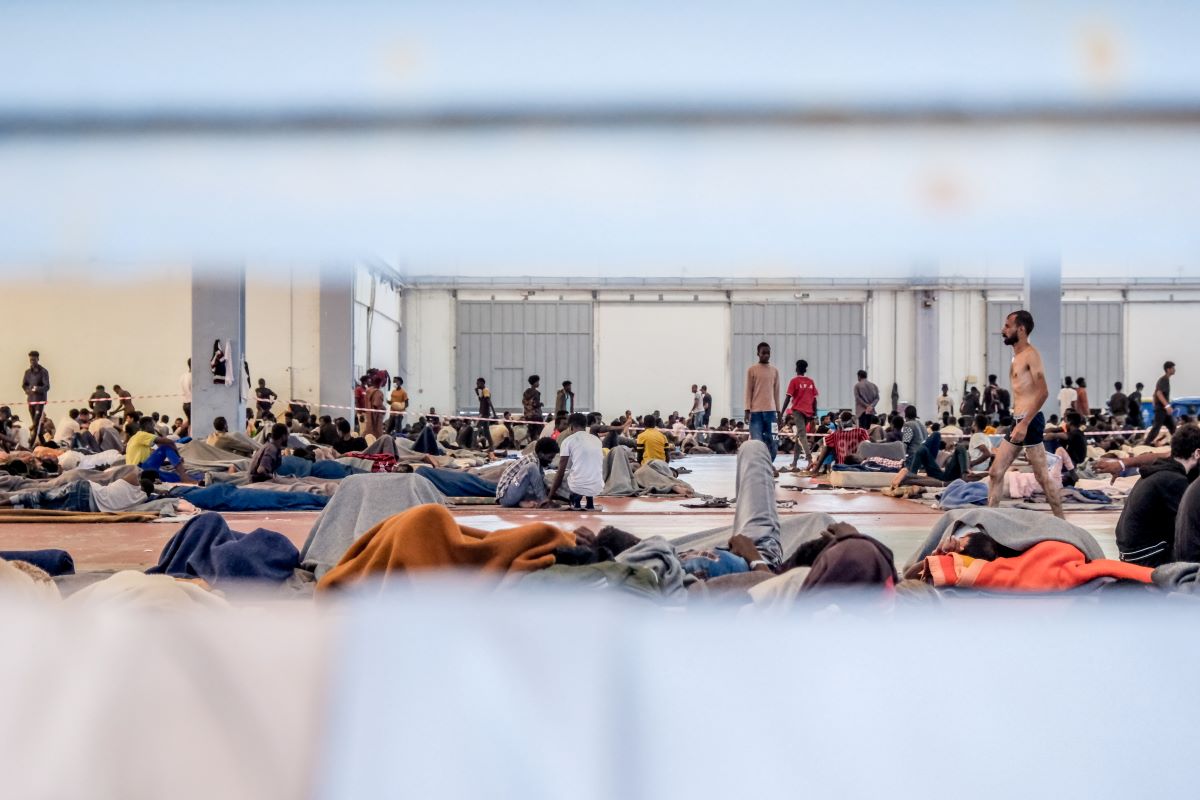 Μετανάστες στο εκθεσιακό κέντρο Αγυιάς Χανίων