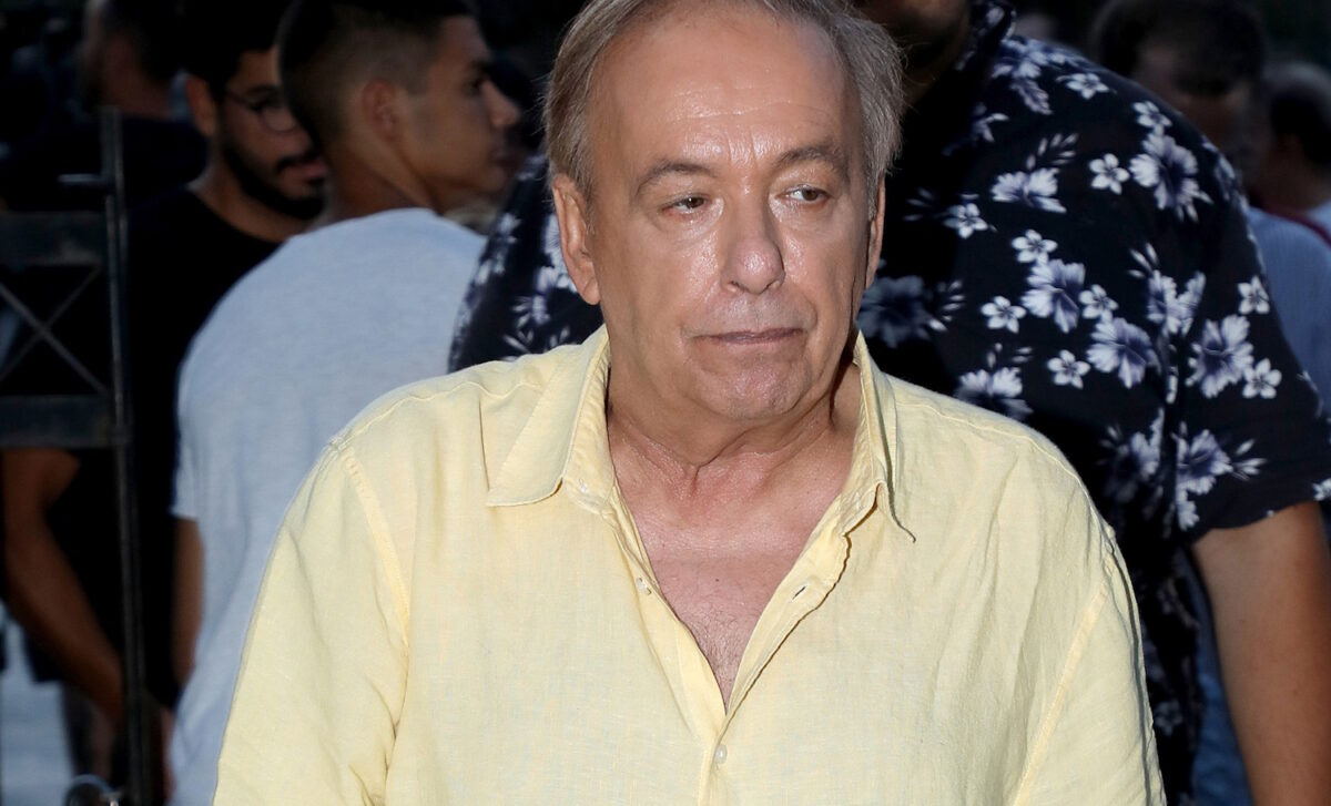 Ο Ανδρέας Μικρούτσικος