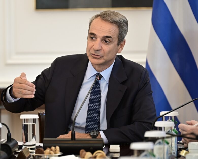 Κυριάκος Μητσοτάκης: Νέο βίντεο στο TikTok με το challenge για το κυβερνητικό έργο του τελευταίου μήνα