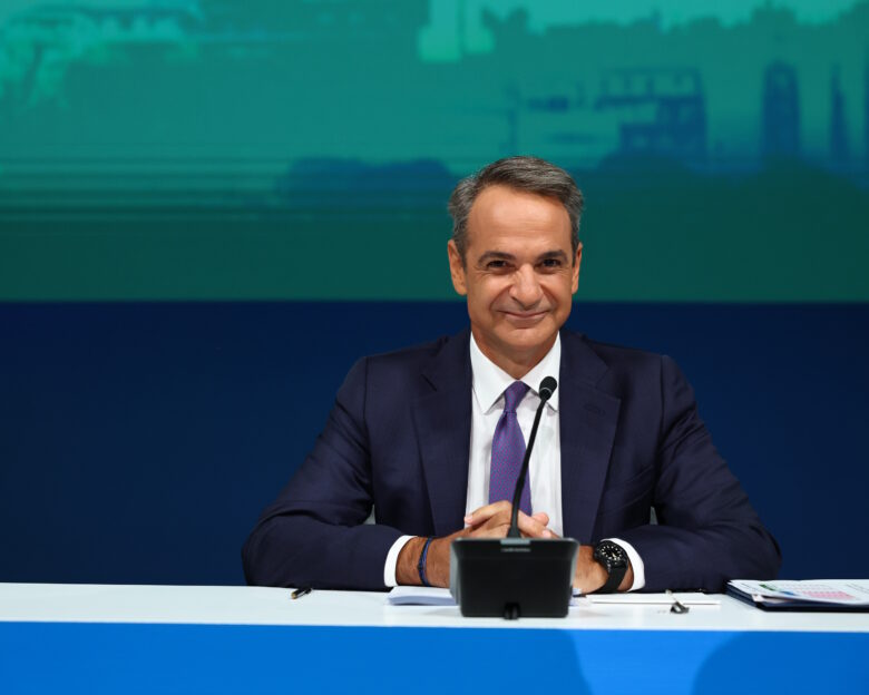 Τα πολιτικά μηνύματα που έστειλε ο Μητσοτάκης από τη ΔΕΘ, οι προσδοκίες για τις δημοσκοπήσεις και τα τρία «όχι»