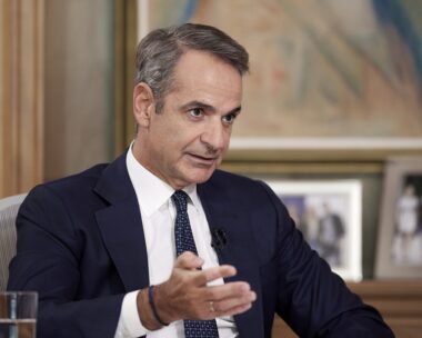 Κυριάκος Μητσοτάκης: Αντιμετωπίζουμε την ακρίβεια με αύξηση μισθών και μείωση φόρων – Η πρώτη συνέντευξη μετά τη ΔΕΘ